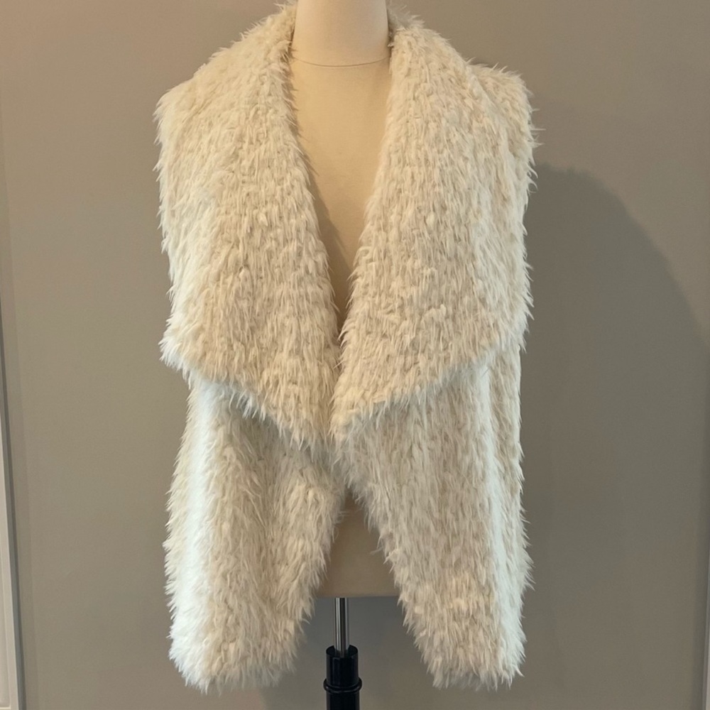 OFFLINE BY AERIE Sherpa Vest…FREE SHIPPING